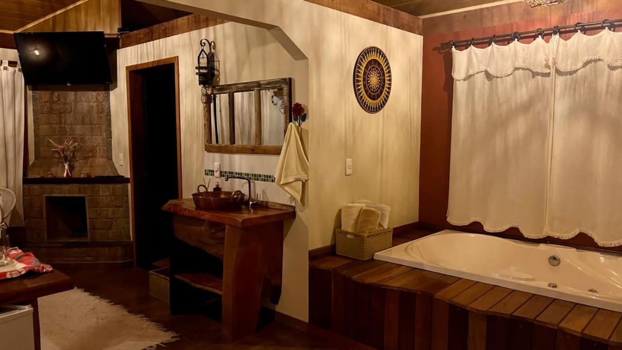 Chale Sorrizao- Visconde De Maua Vila Bocaina de Minas Exterior foto